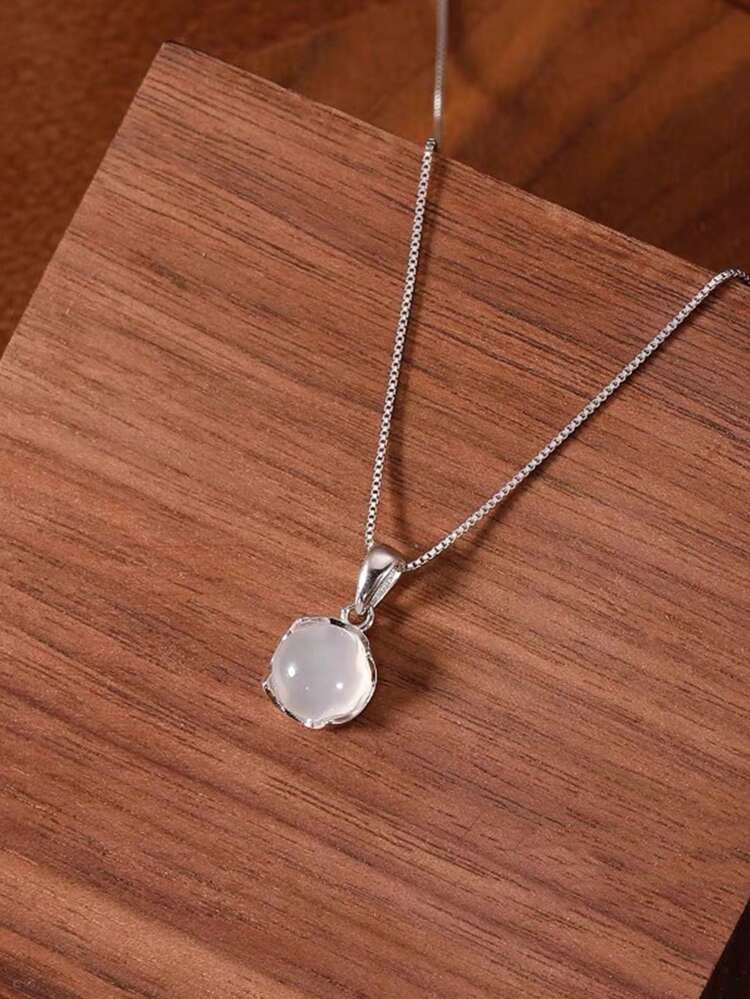 ✨ سلسلة فضة S925 بدلاية حجر أبيض دائري